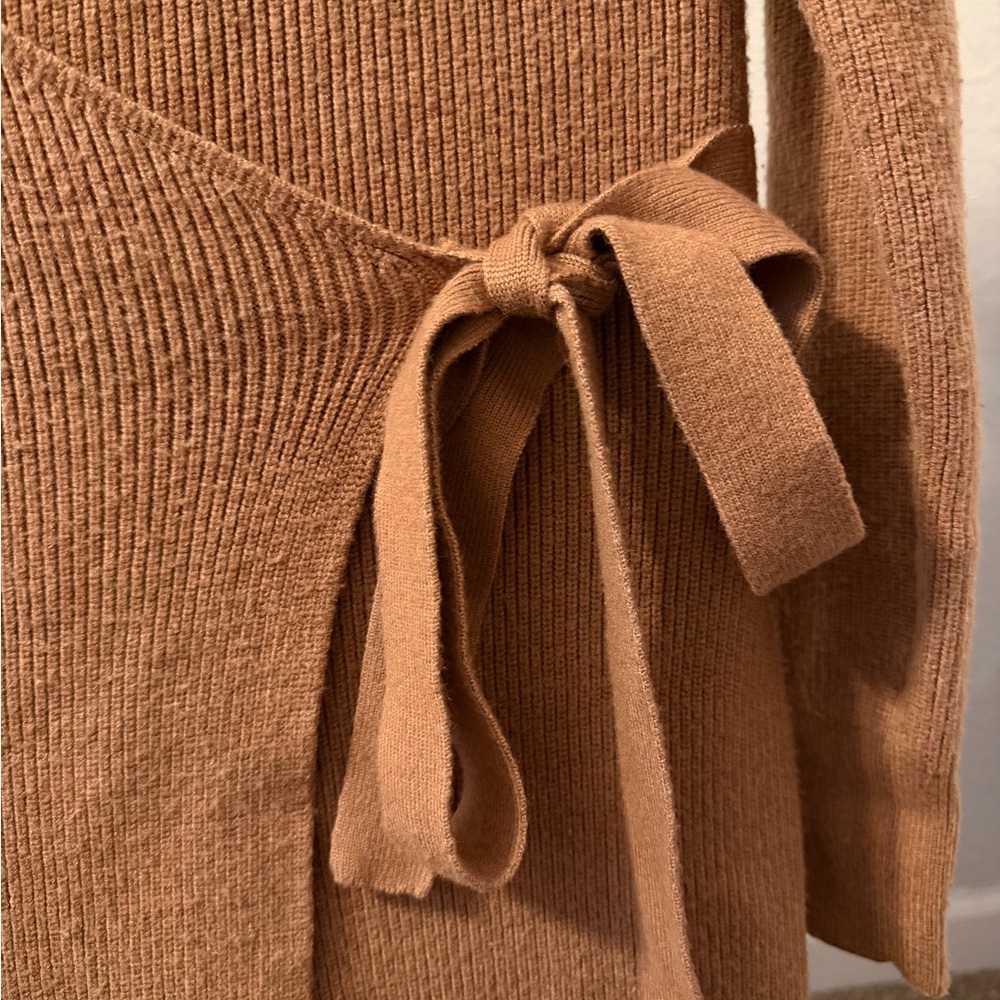 Abercrombie & Fitch Brown Long Sleeve Wrap Dress! Size small-H - Picture 7 of 10